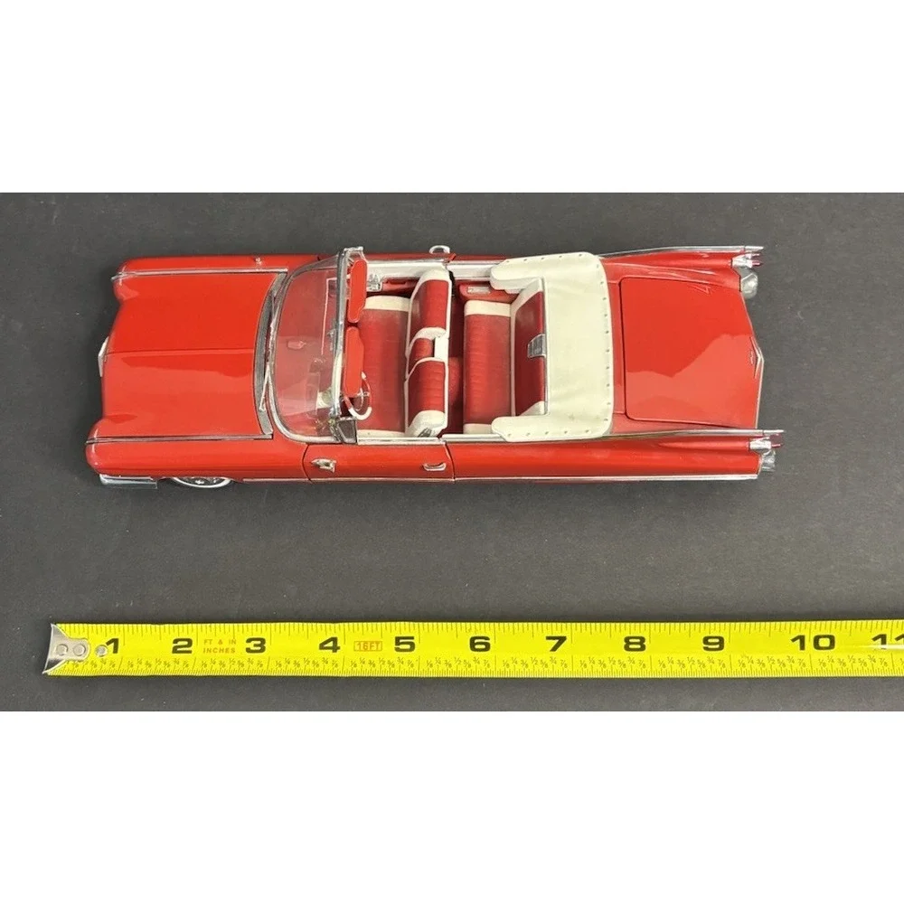 Danbury Mint 1959 Cadillac Series 62 Convertible Red Diecast 1/24 in Box